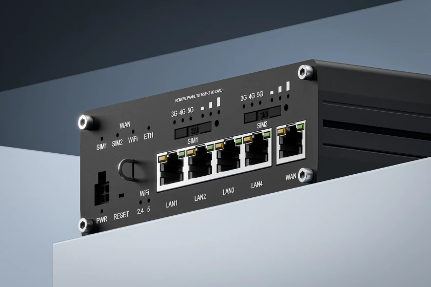 Teltonika RUTM52 Ethernet Ports