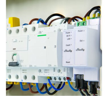 Shelly Pro 3EM 3-Phase Energy Meter on DIN rail incl. 3x 120A clamps (WiFi, LAN, Bluetooth)